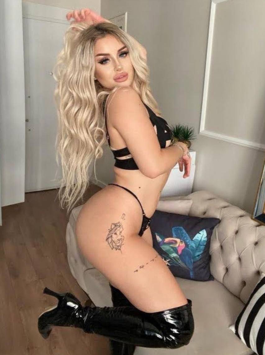 Otele Gelen Escort Banu İle Sizi Şaşırtacak Zevkler